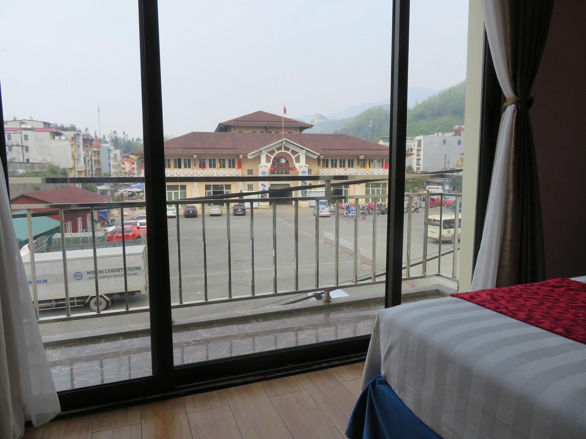 Vip Sapa Hotel Екстериор снимка
